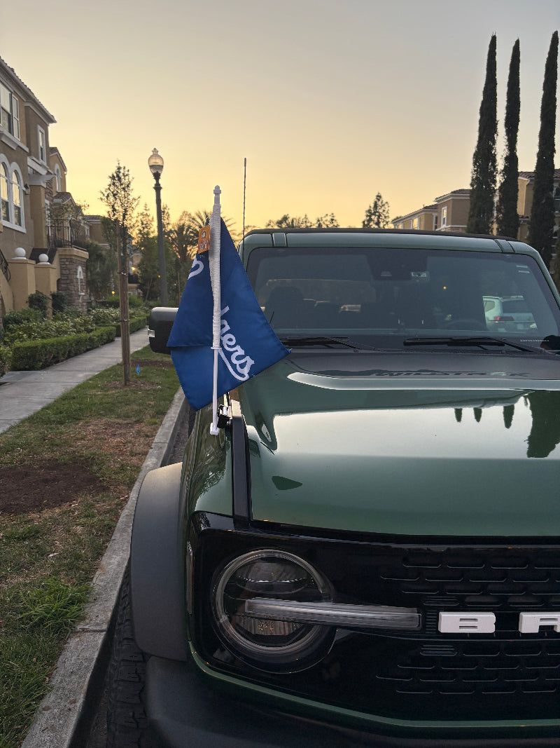 Trail Sight Flag Mount