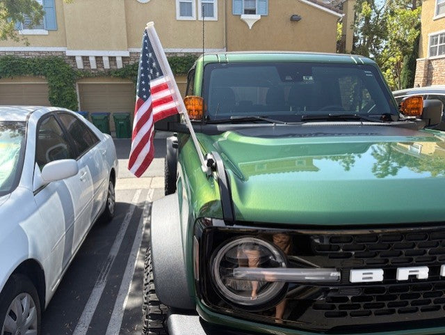 Trail Sight Flag Mount